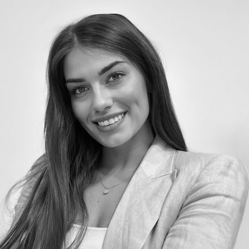 Jelena Postolovic headshot